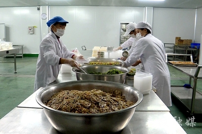 抗疫一线的“中央厨房” 呵护舌尖上的安全餐饮管理